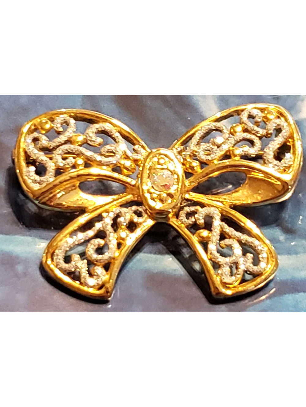 Rhinestone Bow Brooch Pin 1.5" Gold-tone Enamel Vintage go-19